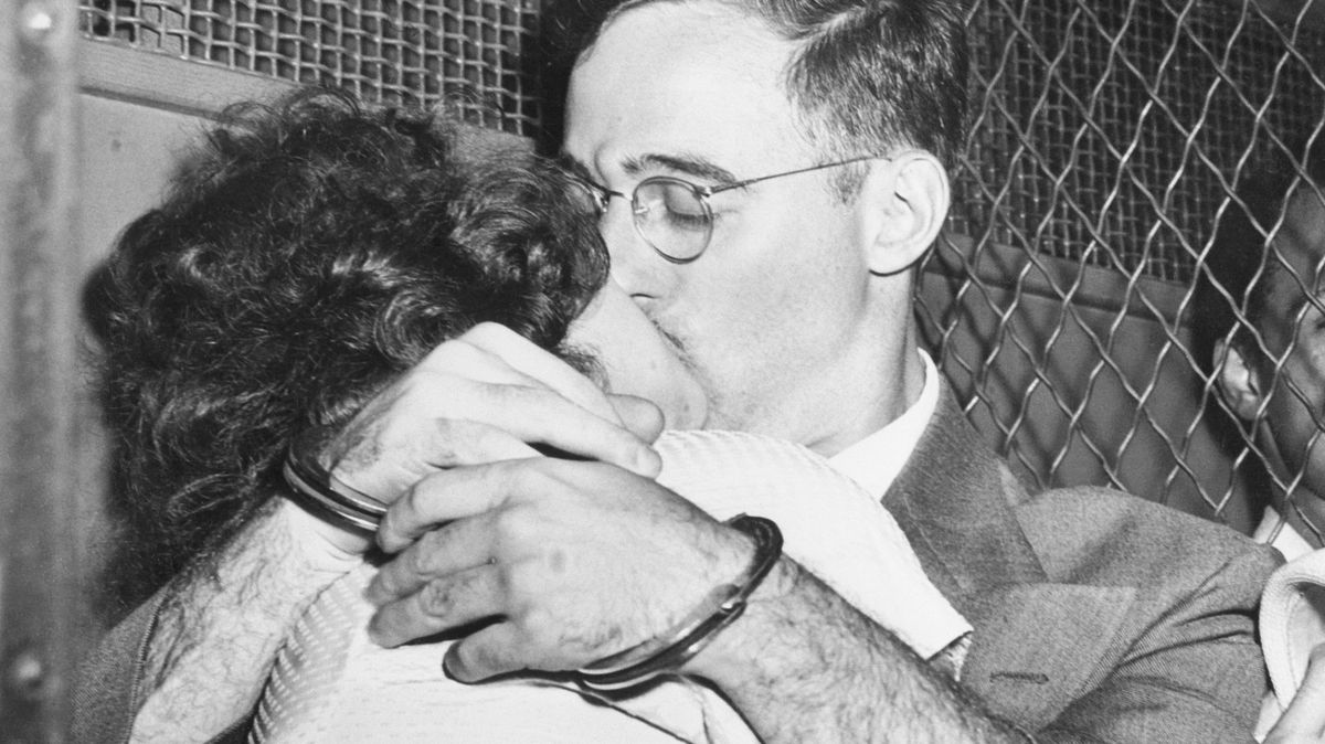 Fotky manželů Rosenbergových: Jediní popravení civilisté za špionáž v USA